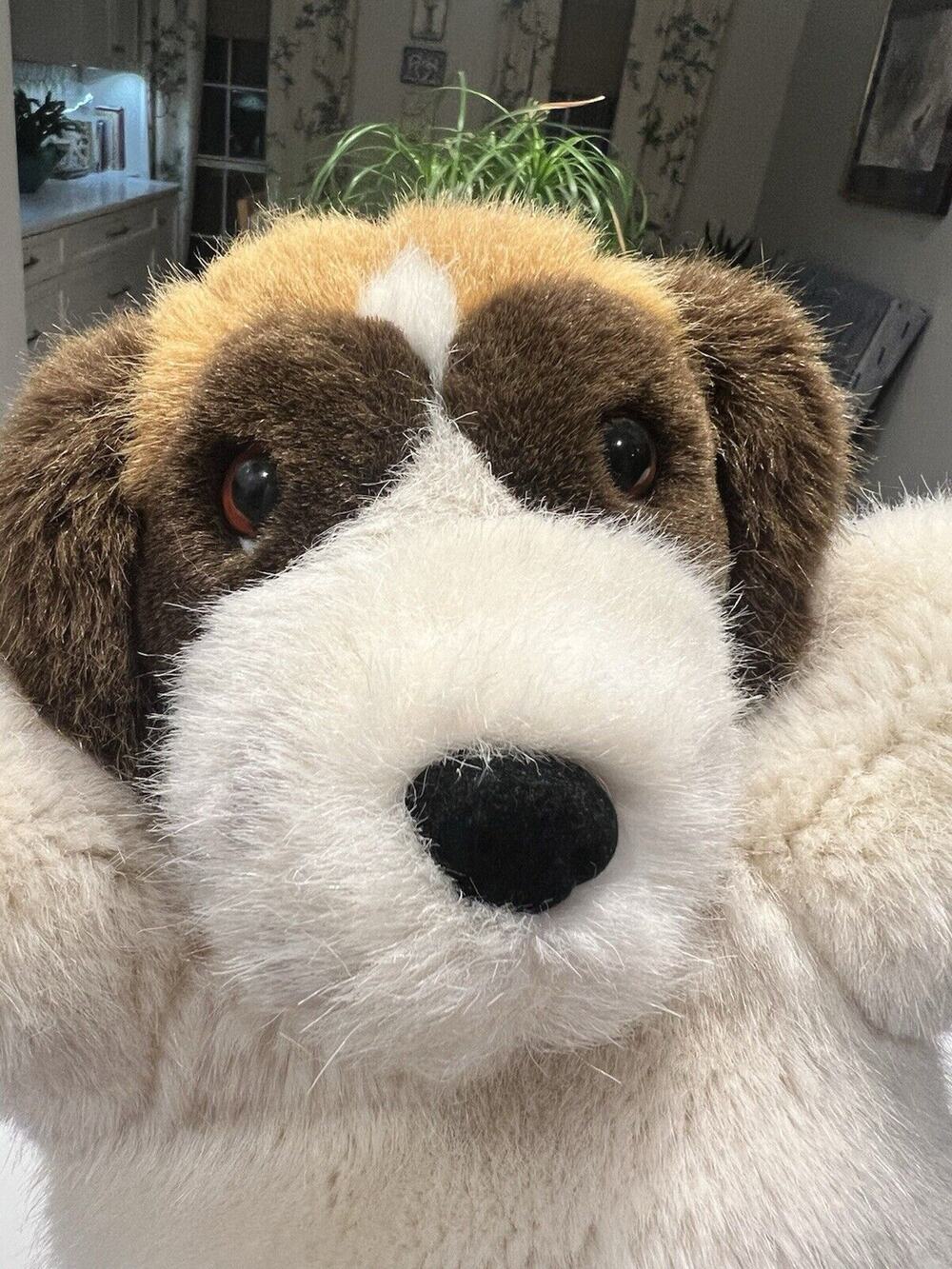 Vintage Dakin Beethoven Dog Plush Hand Puppet St Bernard Puppy PLUSH ANIMAL TOY